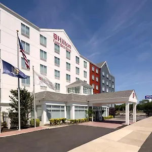 מלון Hilton Garden Queens/jfk ***