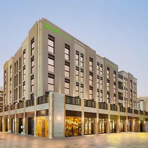 Szálloda Ibis Styles Gold District Dubaj
