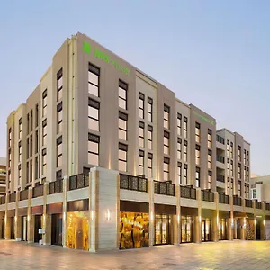 Szálloda Ibis Styles Gold District Dubaj