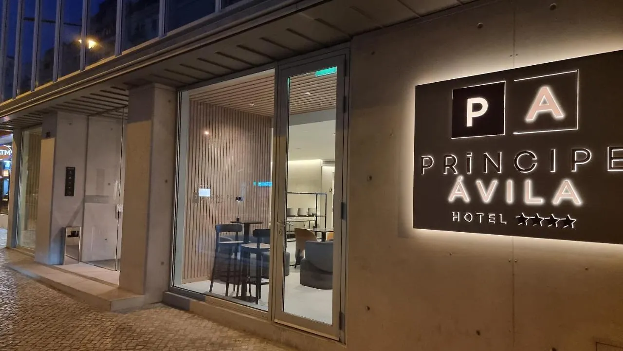ליסבון Hotel Principe Avila 4*,